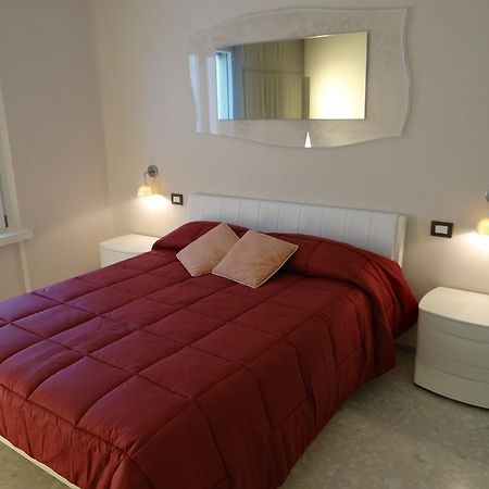 Theater Verona Luxury Apartment 部屋 写真
