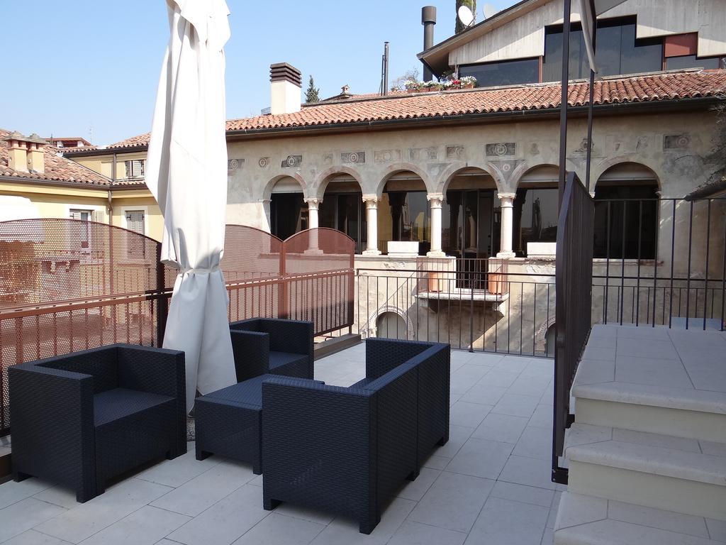 Theater Verona Luxury Apartment 部屋 写真