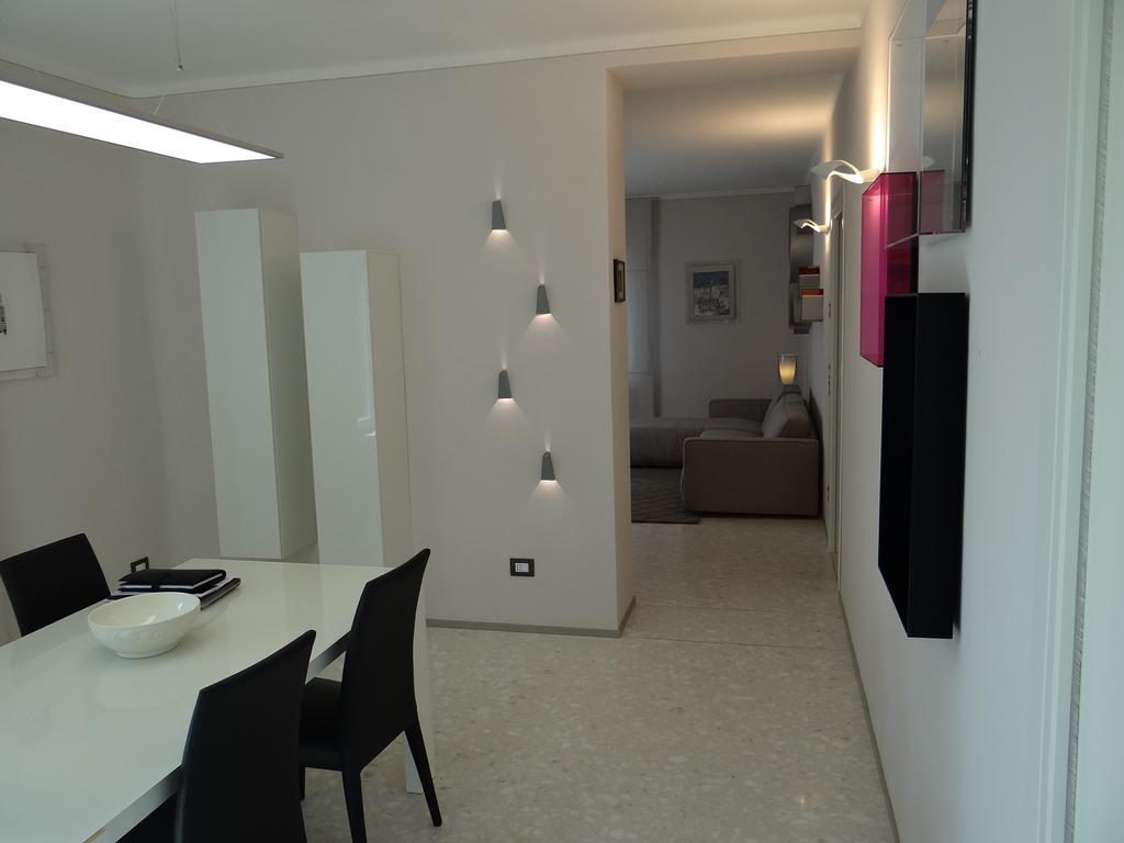 Theater Verona Luxury Apartment 部屋 写真