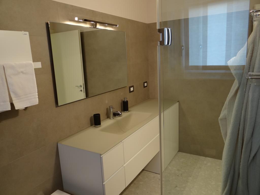 Theater Verona Luxury Apartment 部屋 写真